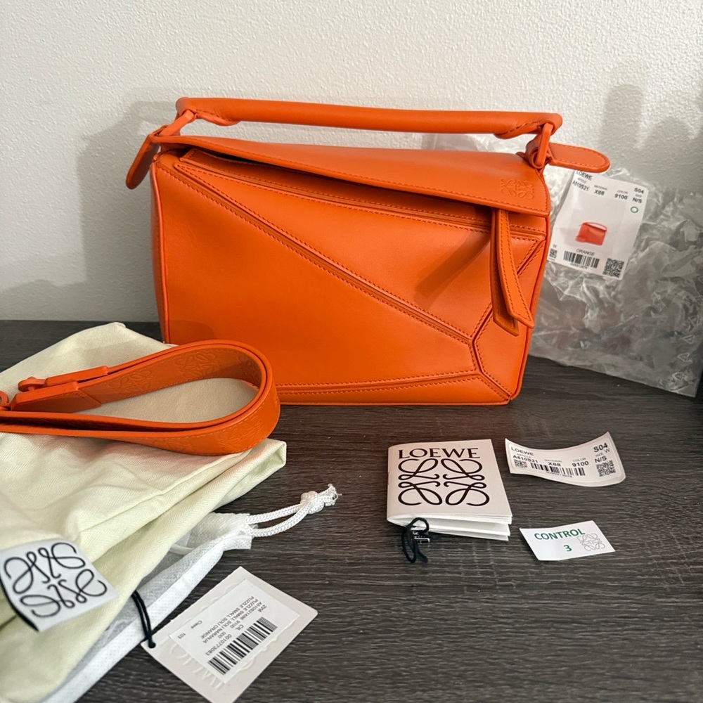 LOEWE  Satin Calfskin Small Puzzle Bag Orange